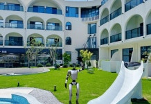 안지 인모 리조트 호텔 - 헬로키티 테마파크(安吉隐沫度假酒店（天使小镇商业街店）) 후기, 예약 및 특가 확인 - 안지 호텔 추천 | 트립닷컴