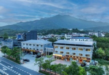 진양광 홀리데이 호텔(峰灵雅筑酒店（罗浮山店）) 호텔 후기, 예약 보뤄 호텔 추천 | 트립닷컴