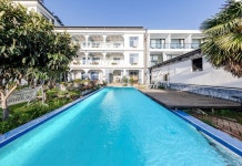 Flower Zhu Xingfugang Bokewan Homestay (Dali Yanxi Swan Branch)(花筑·幸福巷泊客湾民宿(大理磻溪S湾店）) 후기, 가격 2024 다리... 