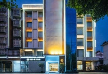 플로럴 호텔 · 훠산 다이젠 인셰 호텔 (남월산 관광지구)(花筑·黛见隐舍民宿(霍山南岳山风景区店)) 후기 및 특가 예약 - 훠산 호텔 추천 | 트립닷컴