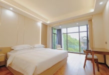 선눙자 린치 산수 호텔(神农架林栖山舍酒店) 후기 및 특가 예약, 선눙자 2026 | 트립닷컴