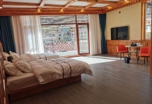 자가나 별빛산속의 집 홈스테이(扎尕那星辰山居民宿) 후기, 예약 및 특가 확인 - 뎨부 호텔 추천 | 트립닷컴