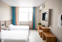 Yijia 365 Hotel (Hengshui Railway Station Plaza Central Street Store)(驿家365酒店(衡水火车站广场中心街店)) 호텔 후기, 예약... 