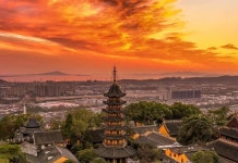 카런 센추리 호텔 쑤저우(凯伦世纪酒店(苏州木渎古镇灵岩山景区店)) 후기 및 특가 예약 - 쑤저우 호텔 추천 | 트립닷컴