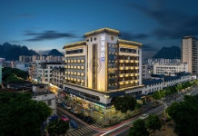 와우호텔(渥尔Wow酒店（崇左大新县德天广场店）) 후기 및 특가 예약 - 다신 호텔 추천 | 트립닷컴