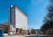 Shenglong International Hotel (Yanan Railway Station)(圣隆国际酒店(延安火车站店)) 후기 & 특가 예약, 옌안 2026 | 트립닷컴