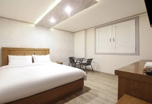 제주 보보스 모텔 후기 및 특가 예약, 제주 2026 | 트립닷컴