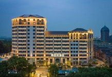 칭자오 스프링 타운 이안위에 호텔(清照泉城易安悦酒店（明水古城店）) 후기 및 특가 예약 - 지난 호텔 추천 | 트립닷컴