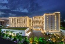 바이윈 공항 코코 호텔(广州白云国际机场可可酒店CoCoHotel（T2航站楼店）) 후기 및 특가 예약 - 광저우 호텔 추천 | 트립닷컴