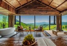 Xuli Cloud house(墟里云舍·日出云海环山度假民宿（OMG心跳乐园店）) 후기 및 특가 예약 - 퉁루 호텔 추천 | 트립닷컴