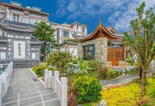 Flower Zhushe Jing Homestay (Dali Bohai Ecological Corridor)(花筑奢·境民宿（大理洱海生态廊道店）) 후기, 가격 2024 다리 호텔... 