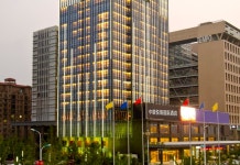 중롄 유에하이 인터내셔널 호텔(张家港中联悦海国际酒店) 후기 및 특가 예약, 장자강 2026 | 트립닷컴