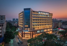 Crystal Orange 호텔 양장 장청 진산로(阳江江城金山路桔子水晶酒店) 후기 및 특가 예약 - 양장 호텔 추천 | 트립닷컴