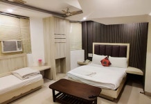 호텔 선라이즈 DX 후기 및 특가 예약 - 센트럴 델리 호텔 추천 | 트립닷컴