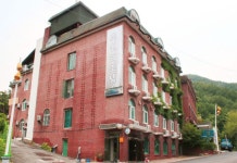 초원리조텔 후기 및 특가 예약 - 속초 호텔 추천 | 트립닷컴