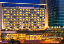 크라운 플라자 아메다바드 시티 센터 후기 및 특가 예약 - 아메다바드 호텔 추천 | 트립닷컴