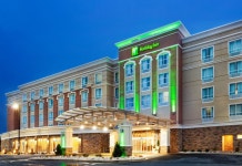 Holiday Inn Rock Hill 호텔 - 록힐 호텔 가격, 후기 2024 | 트립닷컴