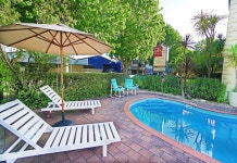 앵글시 모텔 앤드 컨퍼런스 센터 후기, 예약 및 특가 확인 - 해밀턴 호텔 추천 | 트립닷컴