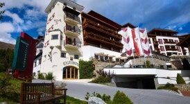 Schlosshotel Fiss 후기, 예약 및 특가 확인 - 피스 호텔 추천 | 트립닷컴