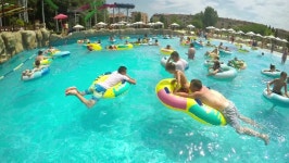Sunny Beach, Bulgaria - 29 스톡 동영상 비디오(100% 로열티 프리) 1007504203 | Shutterstock