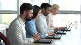 Team of Smart Programmers, Side 스톡 동영상 비디오(100% 로열티 프리) 1011552371 | Shutterstock