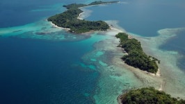 Stunning Drone Shot of Islands 스톡 동영상 비디오(100% 로열티 프리) 1016918665 | Shutterstock