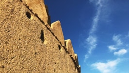 Al Jahili Fort and Blue 스톡 동영상 비디오(100% 로열티 프리) 1020317398 | Shutterstock