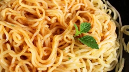 Instant Pasta Fast Food Noodles 스톡 동영상 비디오(100% 로열티 프리) 1022571529 | Shutterstock