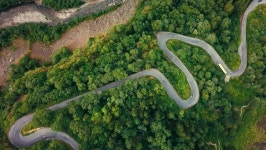 Aerial View Landscape Serpentine Road 스톡 동영상 비디오(100% 로열티 프리) 1023247453 | Shutterstock