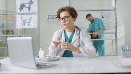 Sequence of Shots of Female 스톡 동영상 비디오(100% 로열티 프리) 10286159...