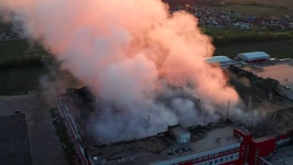 Industrial city building factory 스톡 비디오 동영상 - 4K/HD 비디오 클립 | Shutterstock