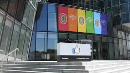 1st July 2019, Dublin, Ireland. 스톡 동영상 비디오(100% 로열티 프리) 1032620312 | Shutterstock