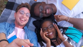 7,885 국제학교 스톡 비디오 동영상 - 4K/HD 비디오 클립 | Shutterstock