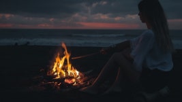 Young Urban Woman Sit Near 스톡 동영상 비디오(100% 로열티 프리) 1036582616 | Shutterstock