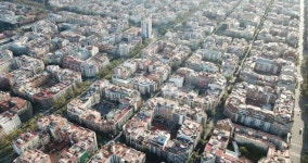 Aerial View of Modern Urban 스톡 동영상 비디오(100% 로열티 프리) 1037503805 | Shutterstock