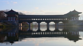 Video Shoot Woljeonggyo Bridge in 스톡 동영상 비디오(100% 로열티 프리) 1043075974 | Shutterstock