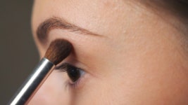 Young Woman Applying Cosmetic On 스톡 동영상 비디오(100% 로열티 프리) 1051964116 | Shutterstock