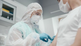 Hospital Female Employee at Laboratory 스톡 동영상 비디오(100% 로열티 프리) 1054697018 | Shutterstock