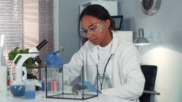 Mixed Race Research Scientist Providing 스톡 동영상 비디오(100% 로열티 프리) 1058446762 | Shutterstock