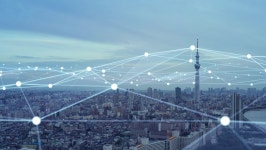 Smart City and Communication Network 스톡 동영상 비디오(100% 로열티 프리) 1060129445 | Shutterstock