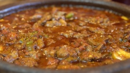 Saute Meat in Casserole. Meat 스톡 동영상 비디오(100% 로열티 프리) 1062123685 | Shutterstock