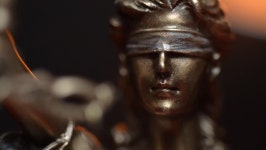 The Statue of Justice - 스톡 동영상 비디오(100% 로열티 프리) 1066272709 | Shutterstock