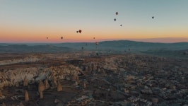 Hot Air Baloons Aerial View 스톡 동영상 비디오(100% 로열티 프리) 1069688131 | Shutterstock