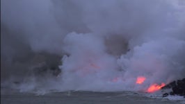오션숯불갈비&라바짜(LAVAZZA) | Lava Flows Into the Ocean, 스톡 동영상 비디오(100% 로열티 프리) 1072231484 | Shutterstock