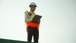 Solar Power Plant Engineer Manager 스톡 동영상 비디오(100% 로열티 프리) 1072581638 | Shutterstock