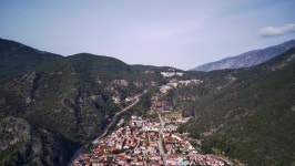 Amazing High Angle Top Drone 스톡 동영상 비디오(100% 로열티 프리) 1072779338 | Shutterstock
