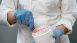 Cosmetician Takes the Sugar Paste 스톡 동영상 비디오(100% 로열티 프리) 1073111663 | Shutterstock