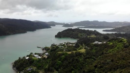 Aerial Wide Shot of Tiny 스톡 동영상 비디오(100% 로열티 프리) 1073376734 | Shutterstock