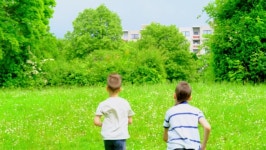 Two Boys 7-8 Years Old, 스톡 동영상 비디오(100% 로열티 프리) 1074438929 | Shutterstock