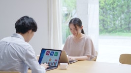 동양인 pc 스톡 비디오 동영상 - 4K/HD 비디오 클립 | Shutterstock